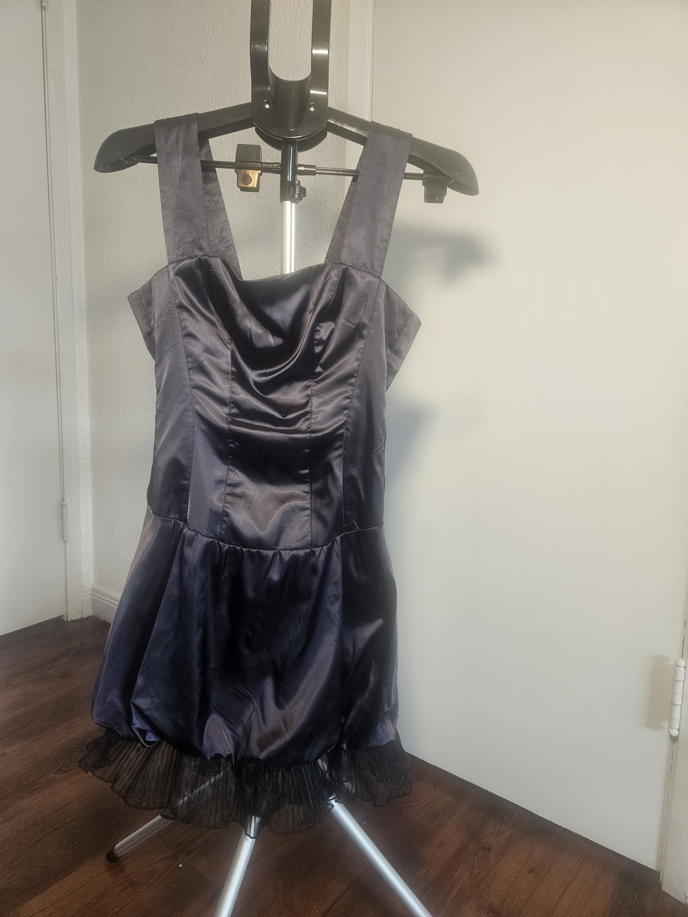 Satin Navy Sleeveless Party Dress